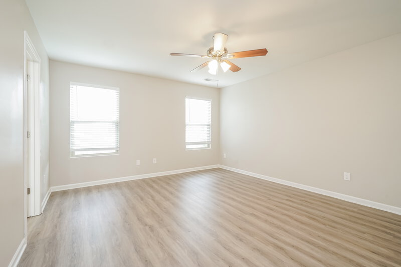 2,290/Mo, 4200 Stilwell Drive Rex, GA 30273 Main Bedroom View