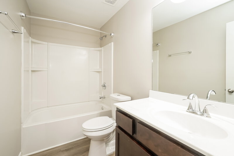 2,290/Mo, 4200 Stilwell Drive Rex, GA 30273 Bathroom View
