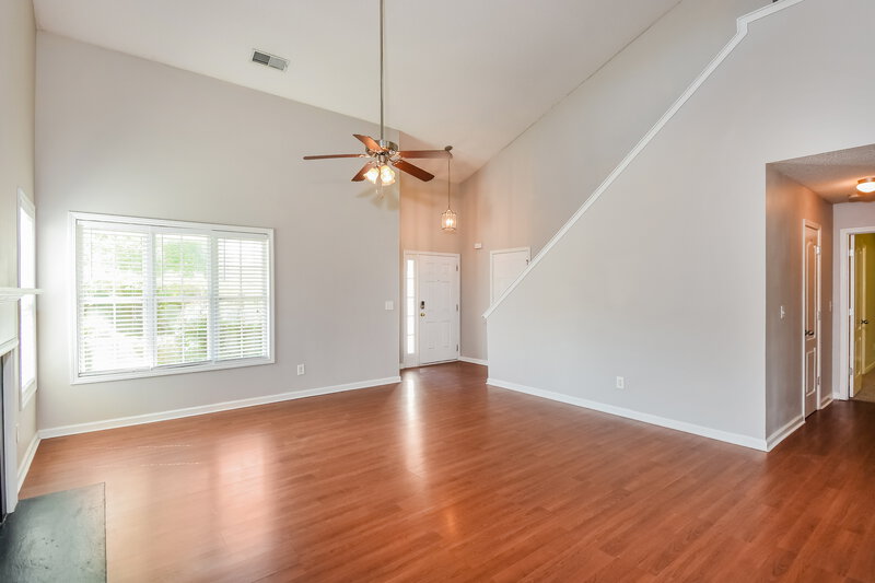 1,770/Mo, 108 Mount Comet Ct Dallas, GA 30157 Living Room View 2