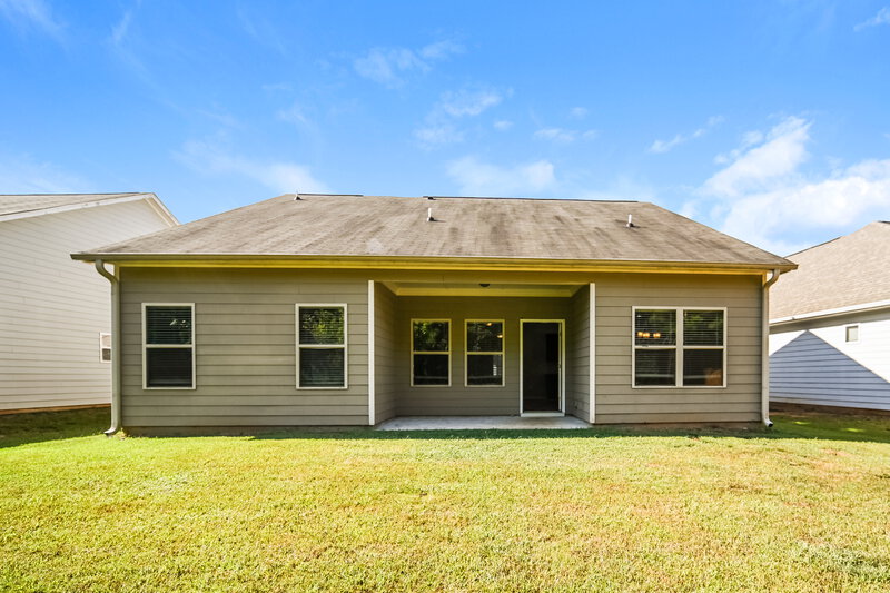 2,230/Mo, 108 Thomaston St Newnan, GA 30263 Rear View