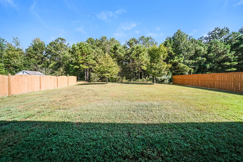 2,230/Mo, 108 Thomaston St Newnan, GA 30263 Rear View 2