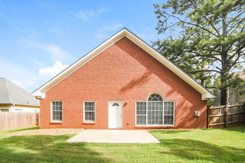 2,135/Mo, 25 Cindy Cir Covington, GA 30016 Rear View