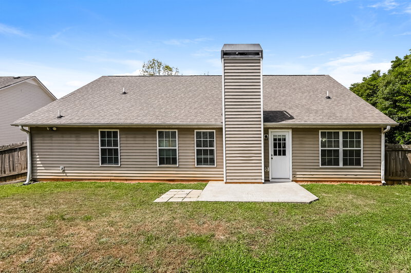 2,295/Mo, 3336 Bridle Brook Drive Auburn, GA 30011 Rear View