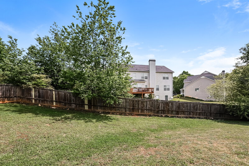 2,295/Mo, 3336 Bridle Brook Drive Auburn, GA 30011 Rear View 2