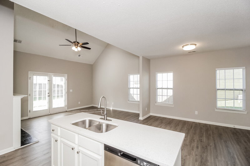 2,850/Mo, 14 Cottage Trce Nw, Cartersville, GA 30121 Kitchen View 2