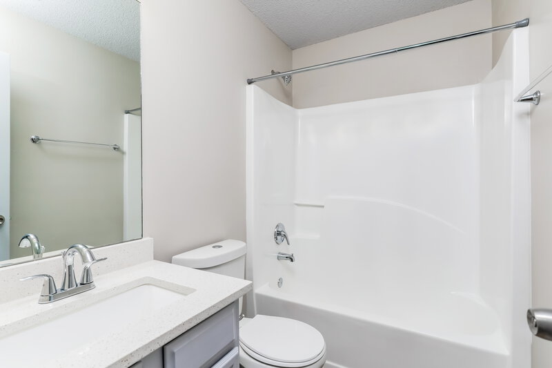 3,500/Mo, 1156 Stepping Stone Ln Conyers, GA 30012 Bathroom View