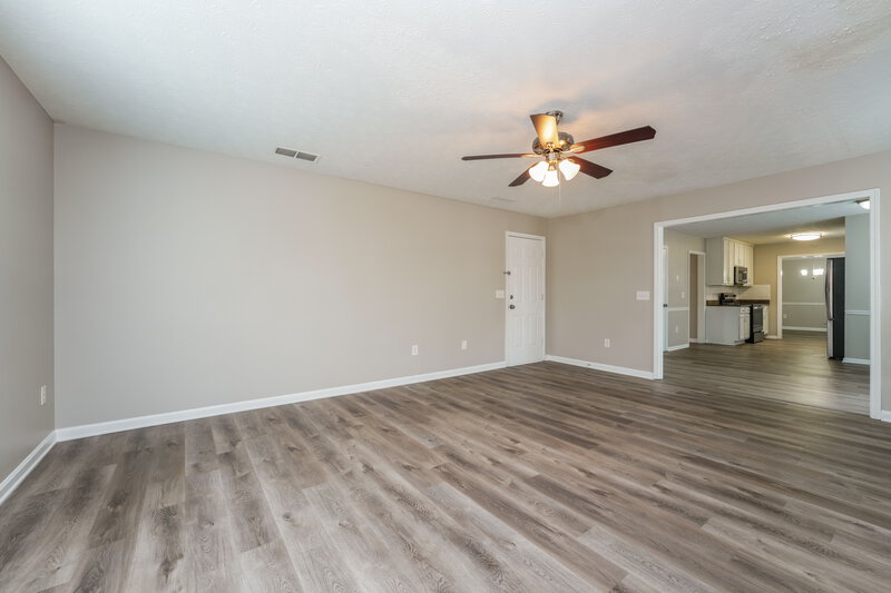 2,510/Mo, 3470 Garden Mist Cir Auburn, GA 30011 Living Room View 2