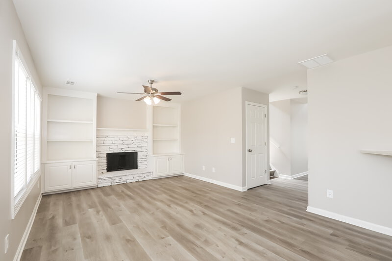 2,775/Mo, 972 Simon Park Cir Lawrenceville, GA 30045 Living Room View
