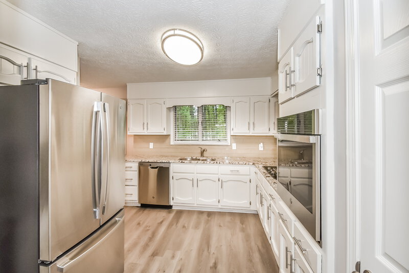 2,005/Mo, 3258 Greenhill Ct Villa Rica, GA 30180 Kitchen View