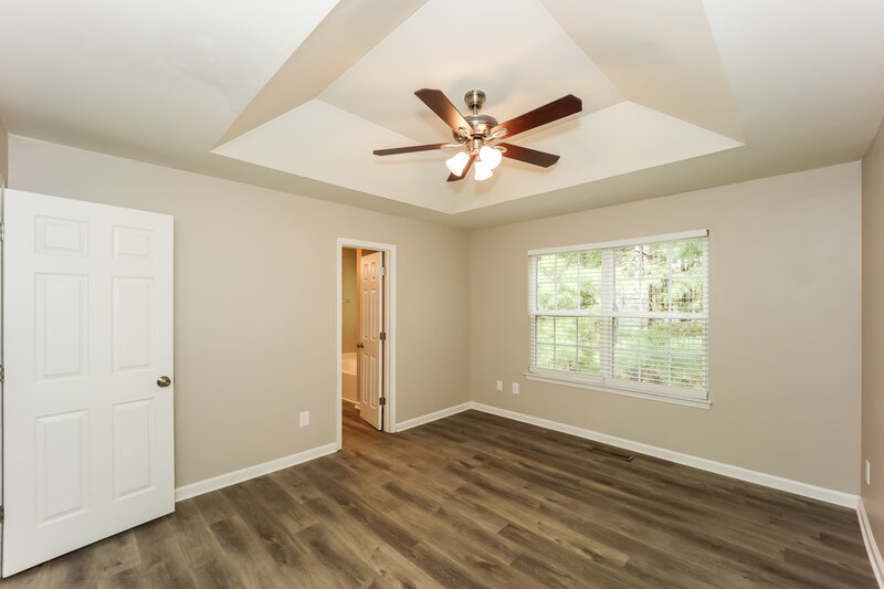 1,800/Mo, 575 Sycamore Dr Jonesboro, GA 30238 Main Bedroom View