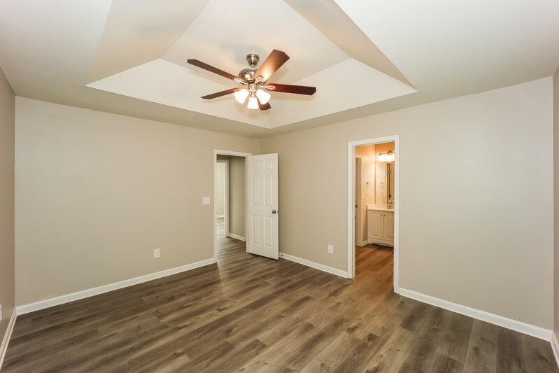 1,800/Mo, 575 Sycamore Dr Jonesboro, GA 30238 Main Bedroom View 2