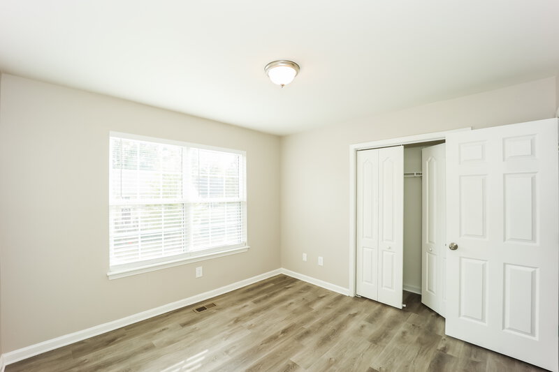 1,800/Mo, 575 Sycamore Dr Jonesboro, GA 30238 Bedroom View 2