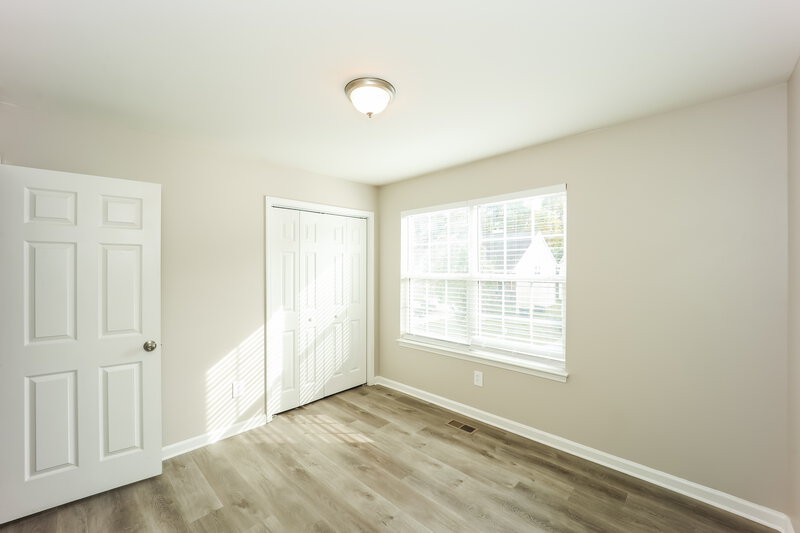 1,800/Mo, 575 Sycamore Dr Jonesboro, GA 30238 Bedroom View 3