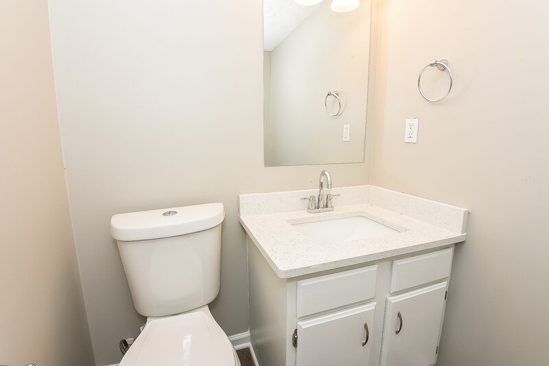 2,340/Mo, 6524 E Windsor Ln Norcross, GA 30093 Bathroom View 2