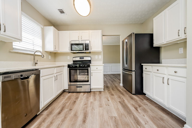 2,065/Mo, 3268 Quincey Crossing Conyers, GA 30013 Kitchen View