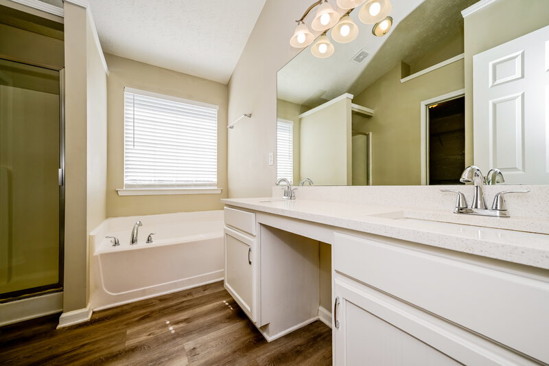 2,065/Mo, 3268 Quincey Crossing Conyers, GA 30013 Main Bathroom View