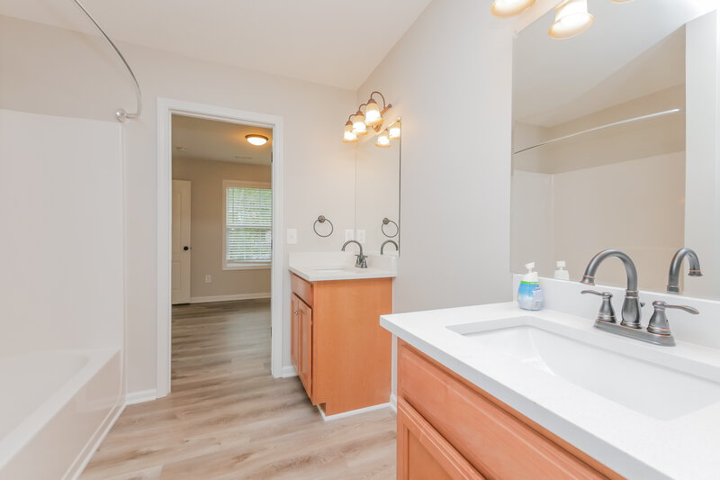 2,020/Mo, 103 Preserve Dr Newnan, GA 30263 Bedroom View 3