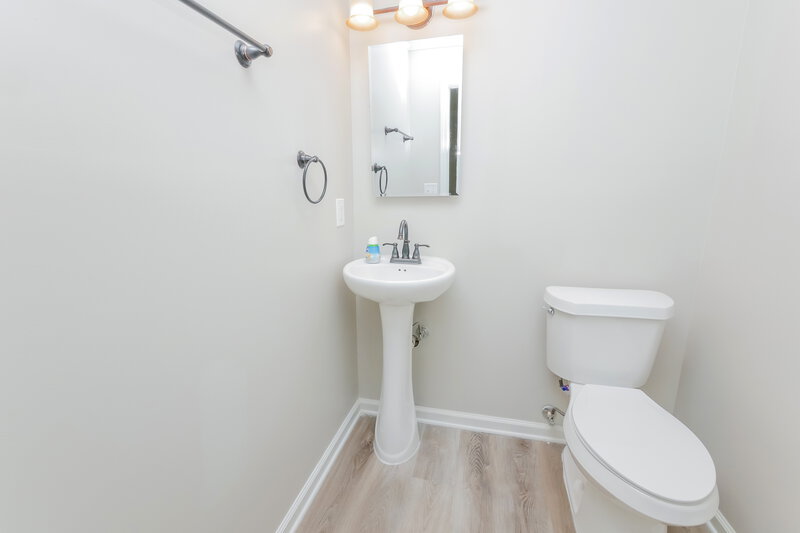 2,020/Mo, 103 Preserve Dr Newnan, GA 30263 Powder Room View