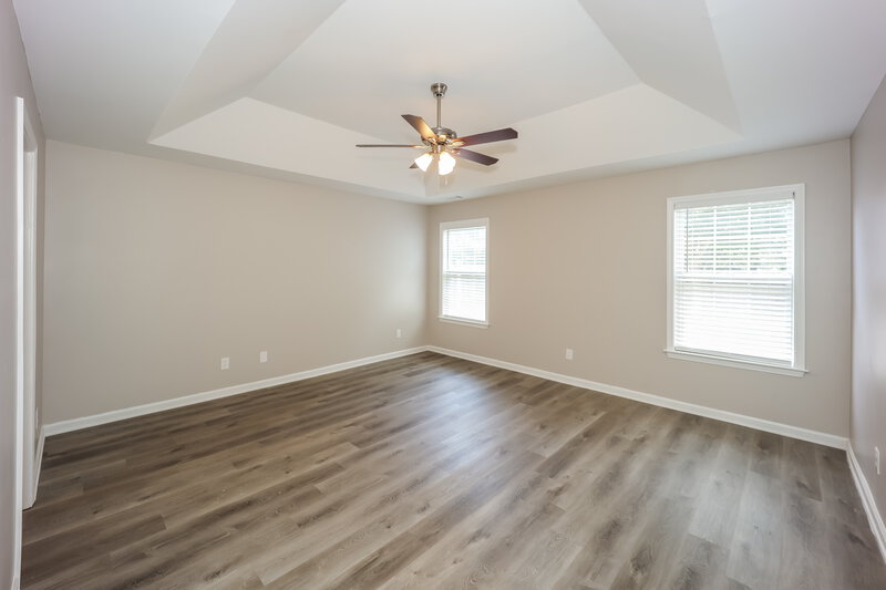 1,975/Mo, 40 Links Ct Newnan, GA 30265 Main Bedroom View