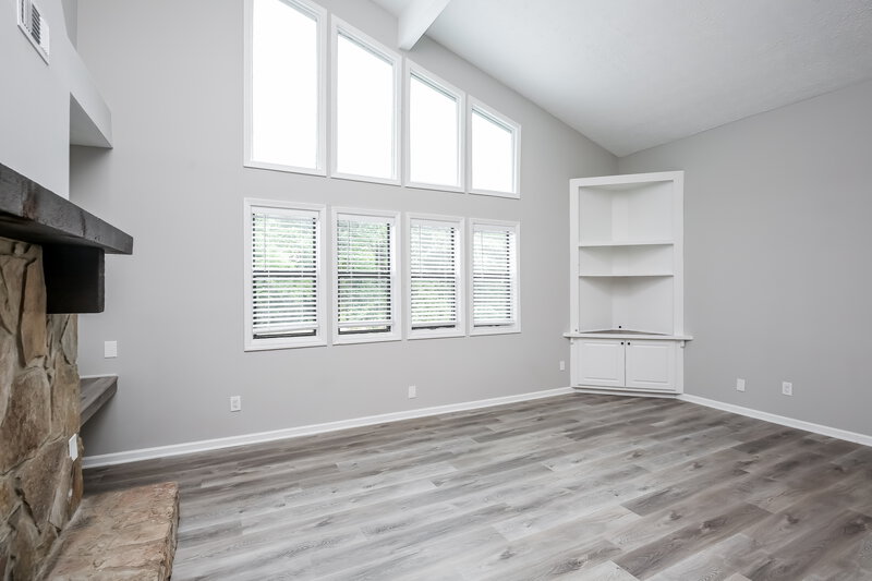 2,355/Mo, 1974 N Landing Way Marietta, GA 30066 Living Room View 2