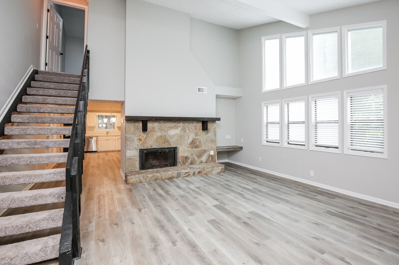 2,355/Mo, 1974 N Landing Way Marietta, GA 30066 Living Room View 3