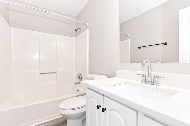 2,305/Mo, 1974 N Landing Way Marietta, GA 30066 Bathroom View