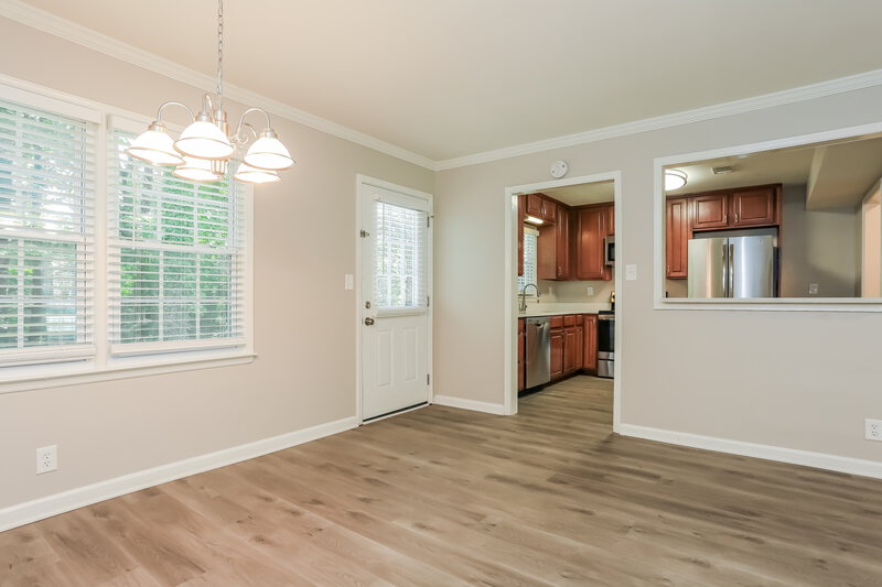2,750/Mo, 1675 Salem Mill Ct SE Conyers, GA 30013 Dining Room View