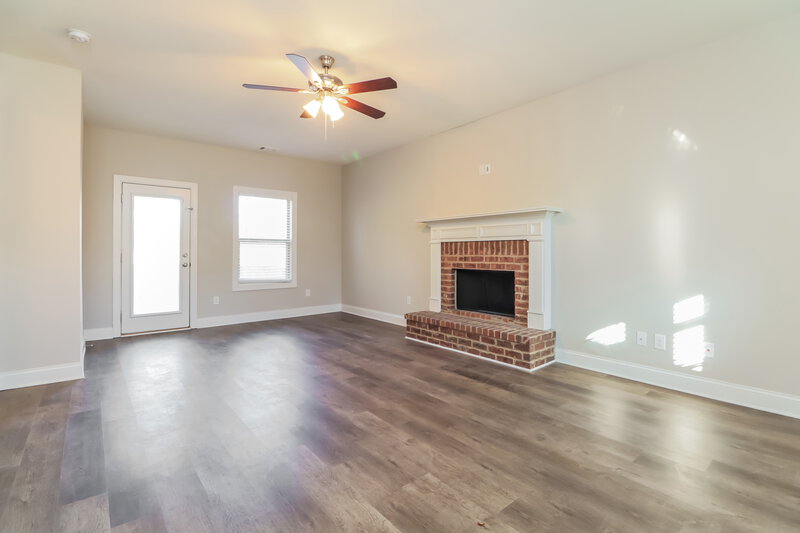 1,975/Mo, 450 Louise Way Locust Grove, GA 30248 Misc View