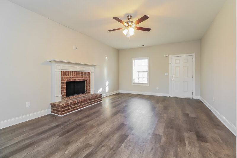 1,975/Mo, 450 Louise Way Locust Grove, GA 30248 Misc View 2
