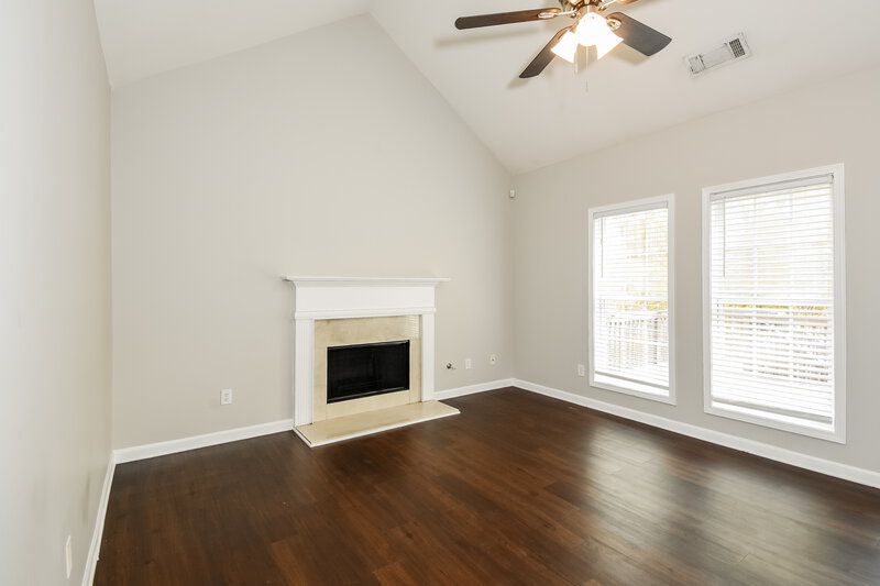2,635/Mo, 3009 Merrion Park Ln Dacula, GA 30019 Living Room View