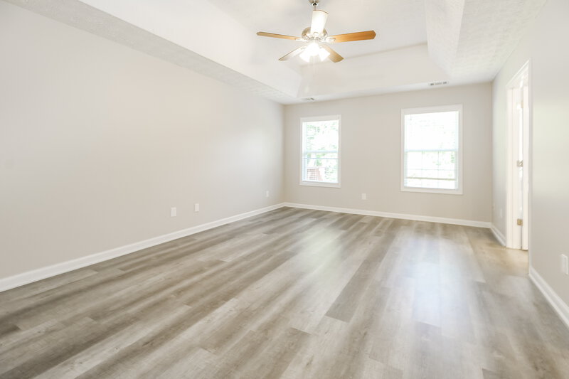 3,290/Mo, 229 Clearwater Dr Monroe, GA 30655 Main Bedroom View 2