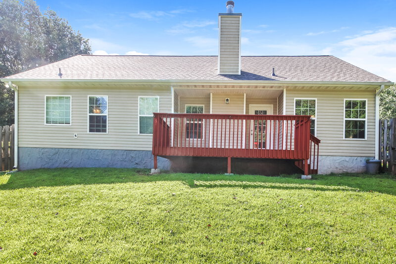 3,290/Mo, 229 Clearwater Dr Monroe, GA 30655 Rear View
