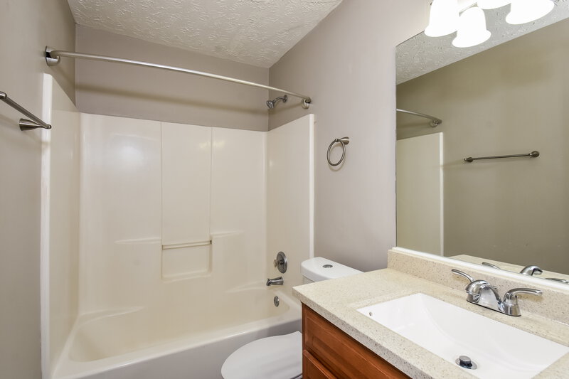 1,840/Mo, 406 Rankin Ct Woodstock, GA 30188 Bathroom View