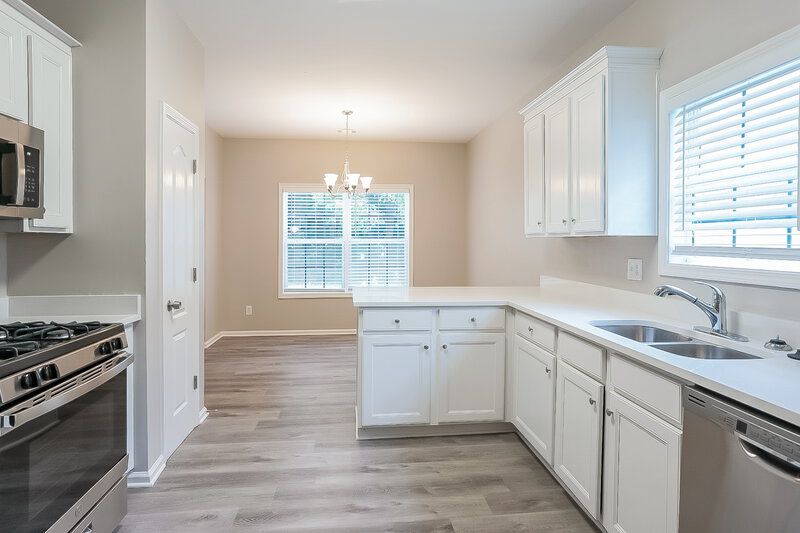 2,285/Mo, 4600 Ferncrest Pl Douglasville, GA 30135 Kitchen View