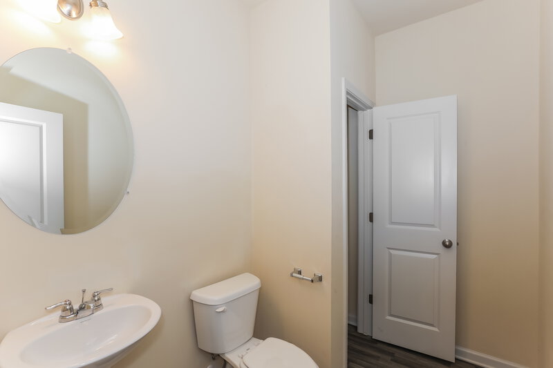2,345/Mo, 203 Hamilton Pointe Drive McDonough, GA 30253 Bathroom View
