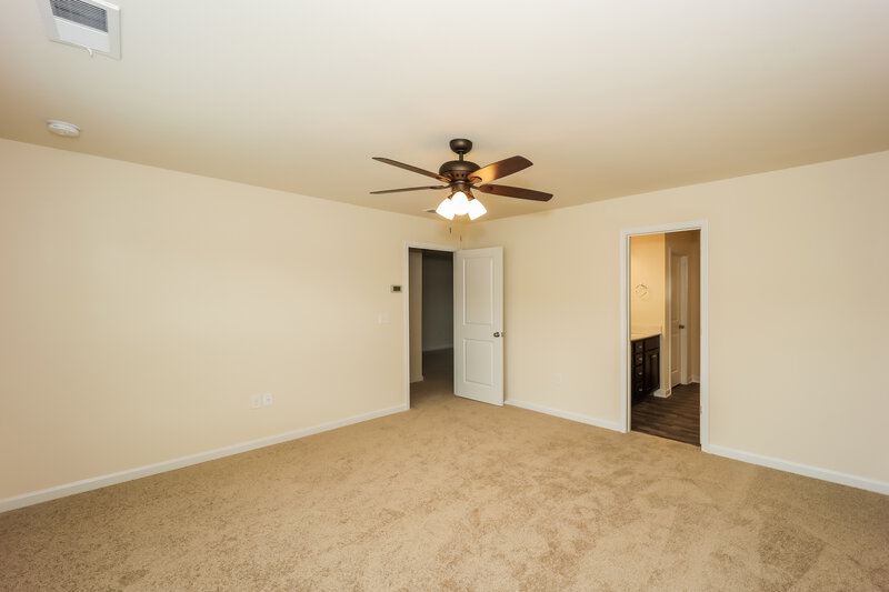 3,380/Mo, 247 Hamilton Pointe Drive McDonough, GA 30253 Main Bedroom View