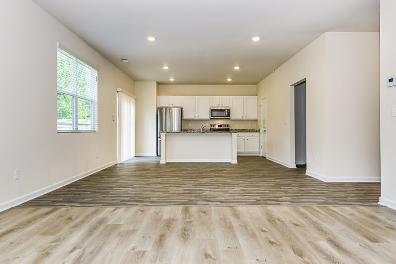 2,505/Mo, 291 Hamilton Pointe Drive McDonough, GA 30253 Dining Room View