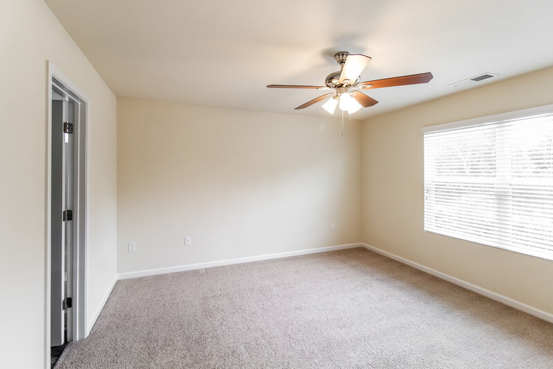 3,520/Mo, 295 Hamilton Pointe Drive McDonough, GA 30253 Main Bedroom View