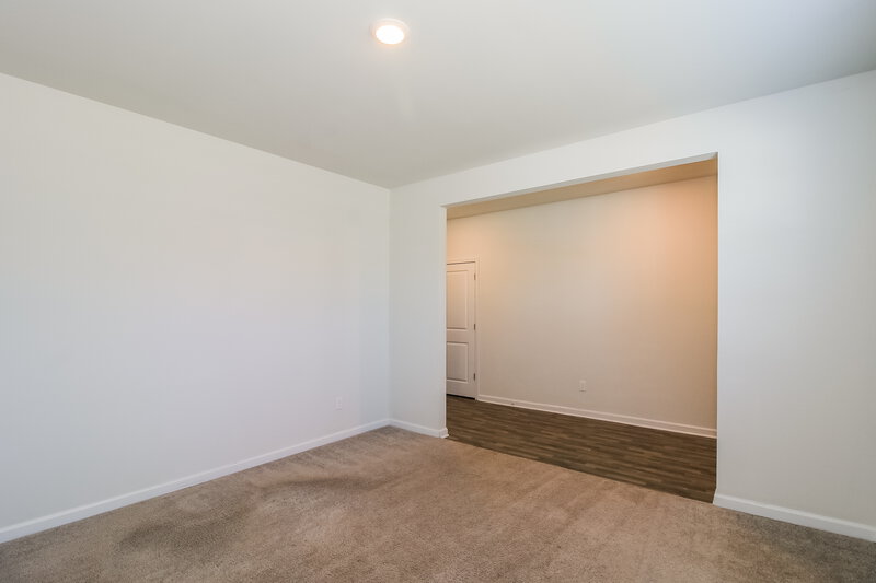 2,255/Mo, 299 Hamilton Pointe Drive McDonough, GA 30253 Living Room View 2