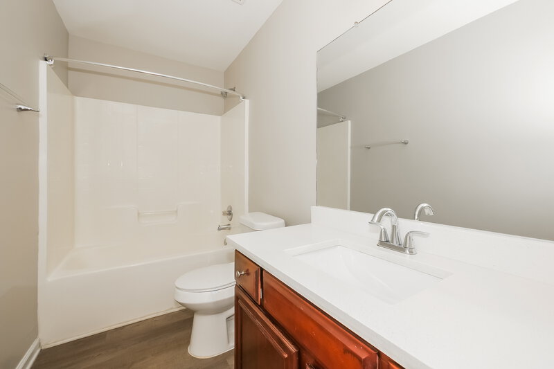 2,360/Mo, 3641 Hampshire Park Way Atlanta, GA 30331 Bathroom View