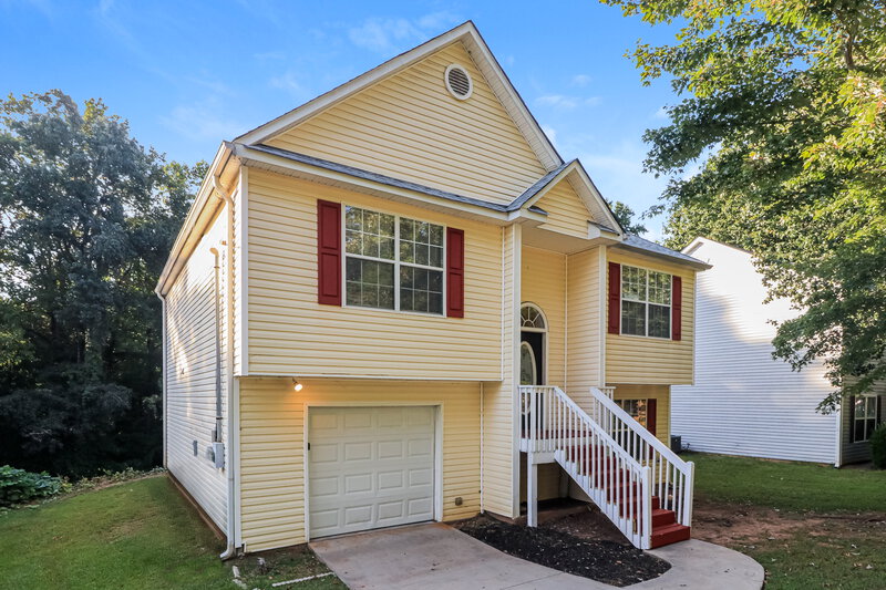 1,750/Mo, 7014 Shenandoah Trail Austell, GA 30168 Front View