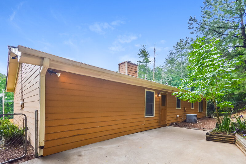 1,545/Mo, 1517 Sugarplum Place SW Conyers, GA 30094 Rear View