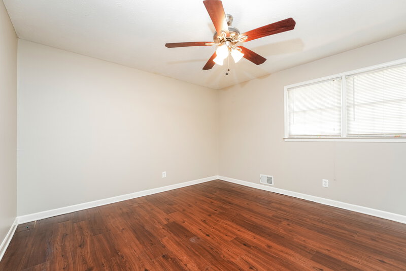 2,450/Mo, 4916 Cherokee Way SE Conyers, GA 30094 Main Bedroom View