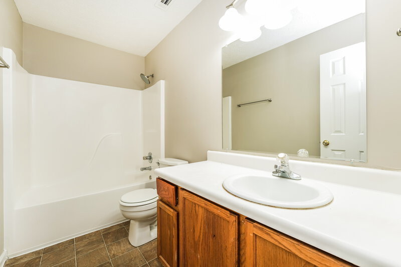 1,535/Mo, 130 Whitehead Drive Covington, GA 30016 Bathroom View