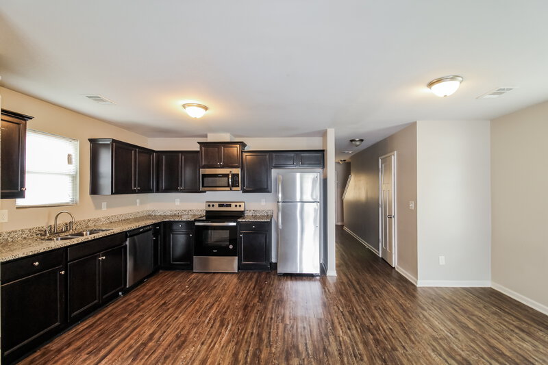 2,340/Mo, 5195 Tew Lane Covington, GA 30014 Kitchen View