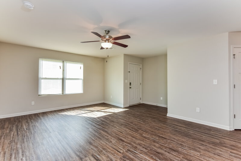 1,495/Mo, 6103 Ruth Street Covington, GA 30014 Living Room View 2