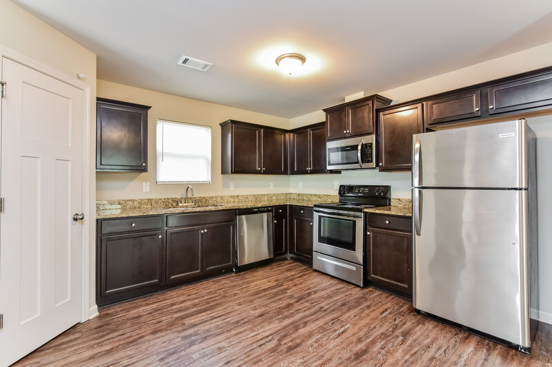 1,495/Mo, 6103 Ruth Street Covington, GA 30014 Kitchen View