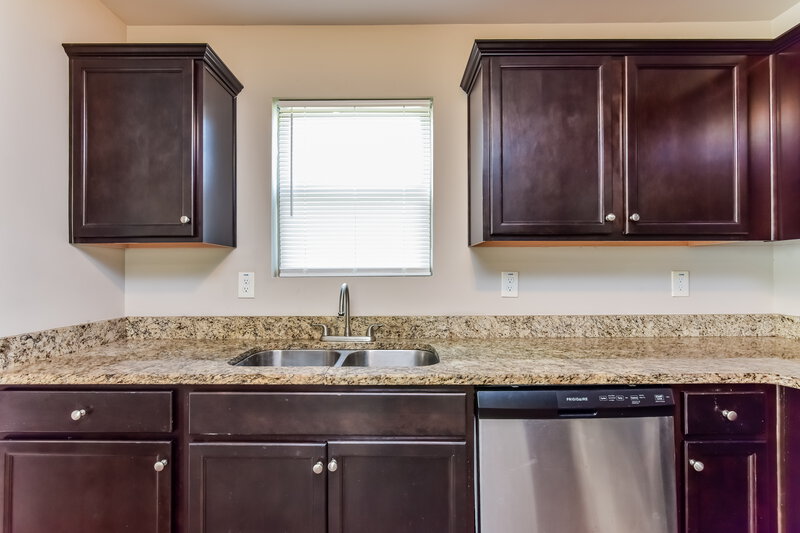 1,495/Mo, 6103 Ruth Street Covington, GA 30014 Kitchen View 2
