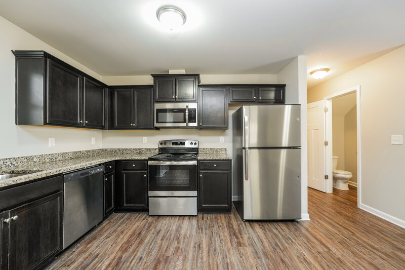 1,635/Mo, 6366 Avery Street Covington, GA 30014 Kitchen View 2