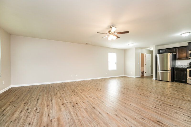 1,765/Mo, 6374 Avery St SW Covington, GA 30014 Living Room View 2